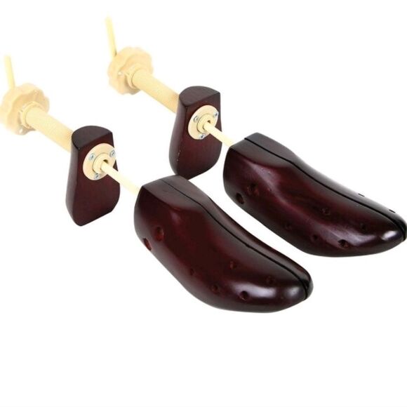 Wood Shoe Stretchers - Picture 2 of 3